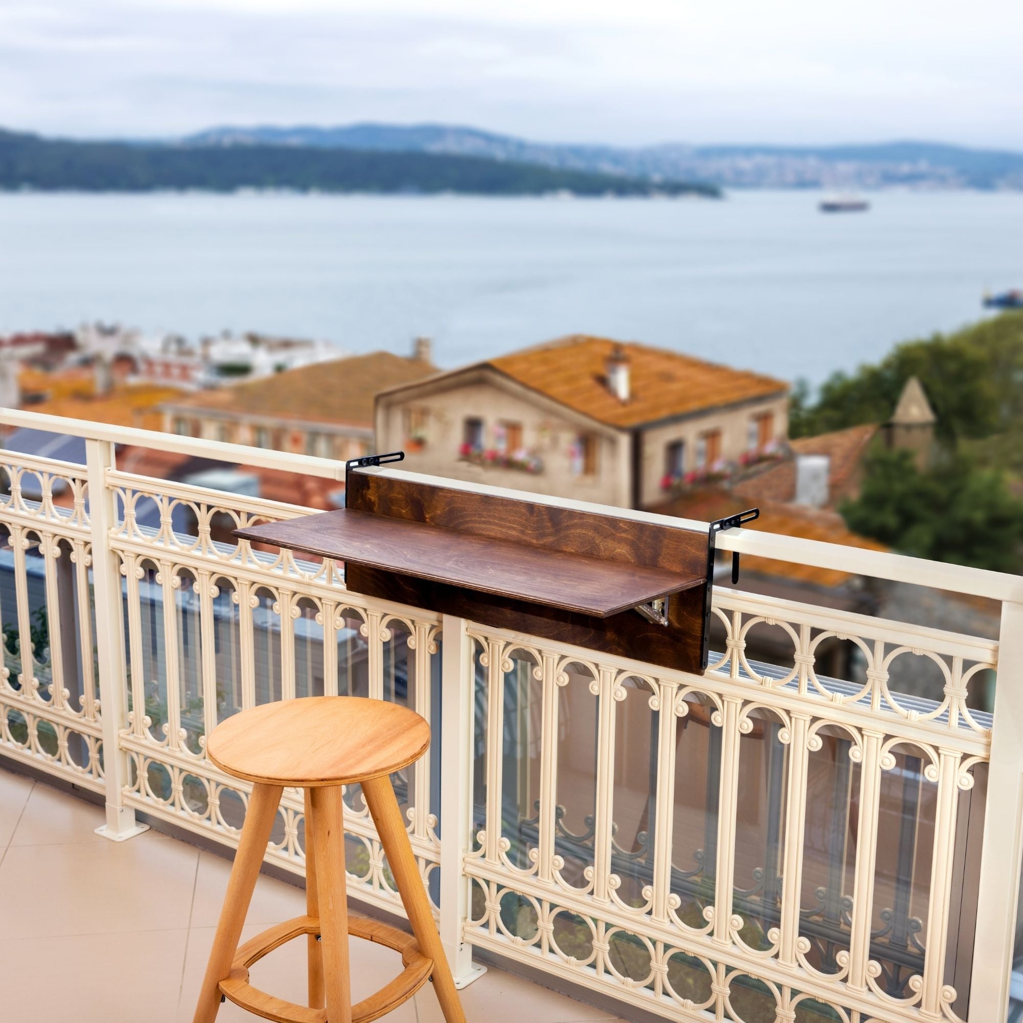 Lara Balkon Masası