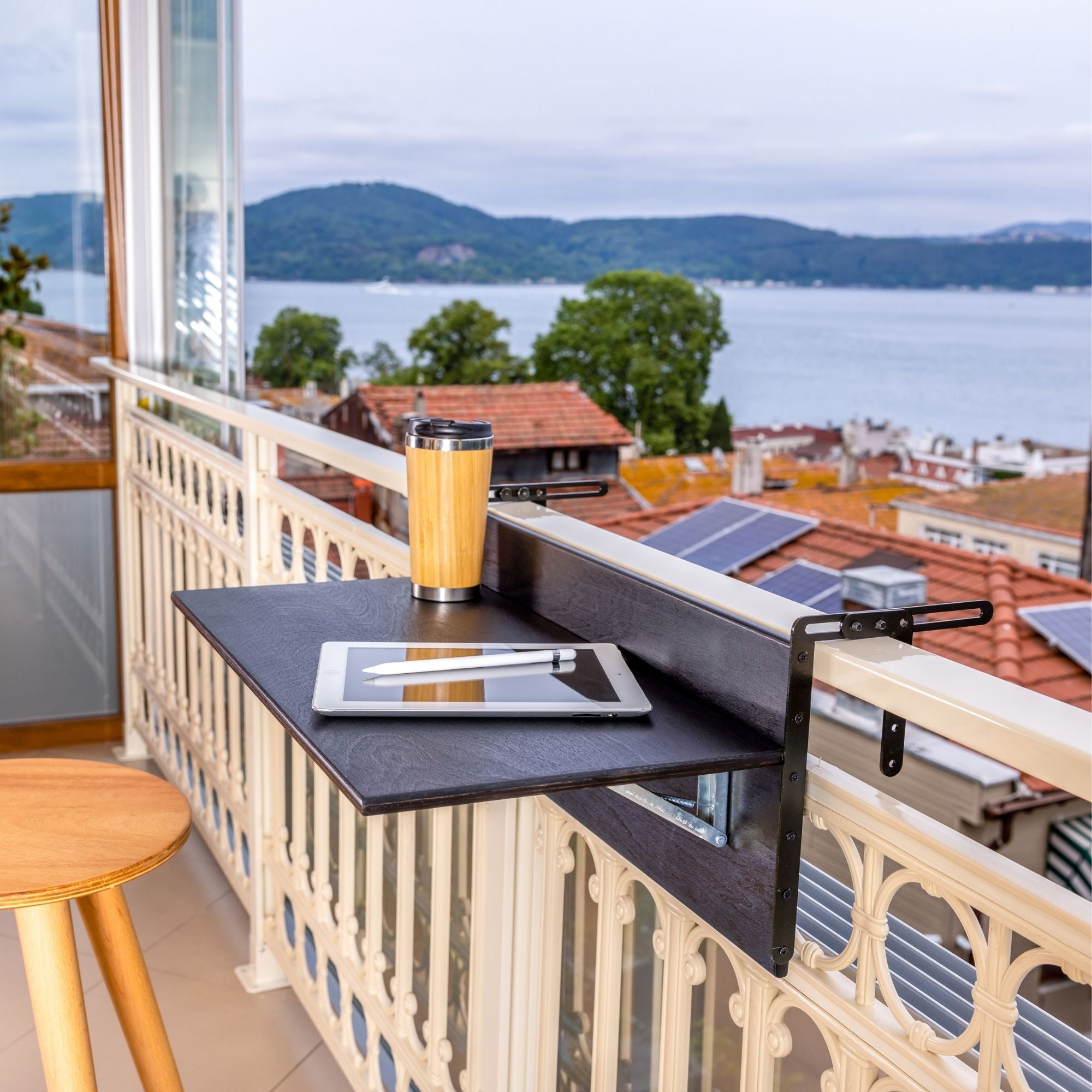 Lara Balkon Masası