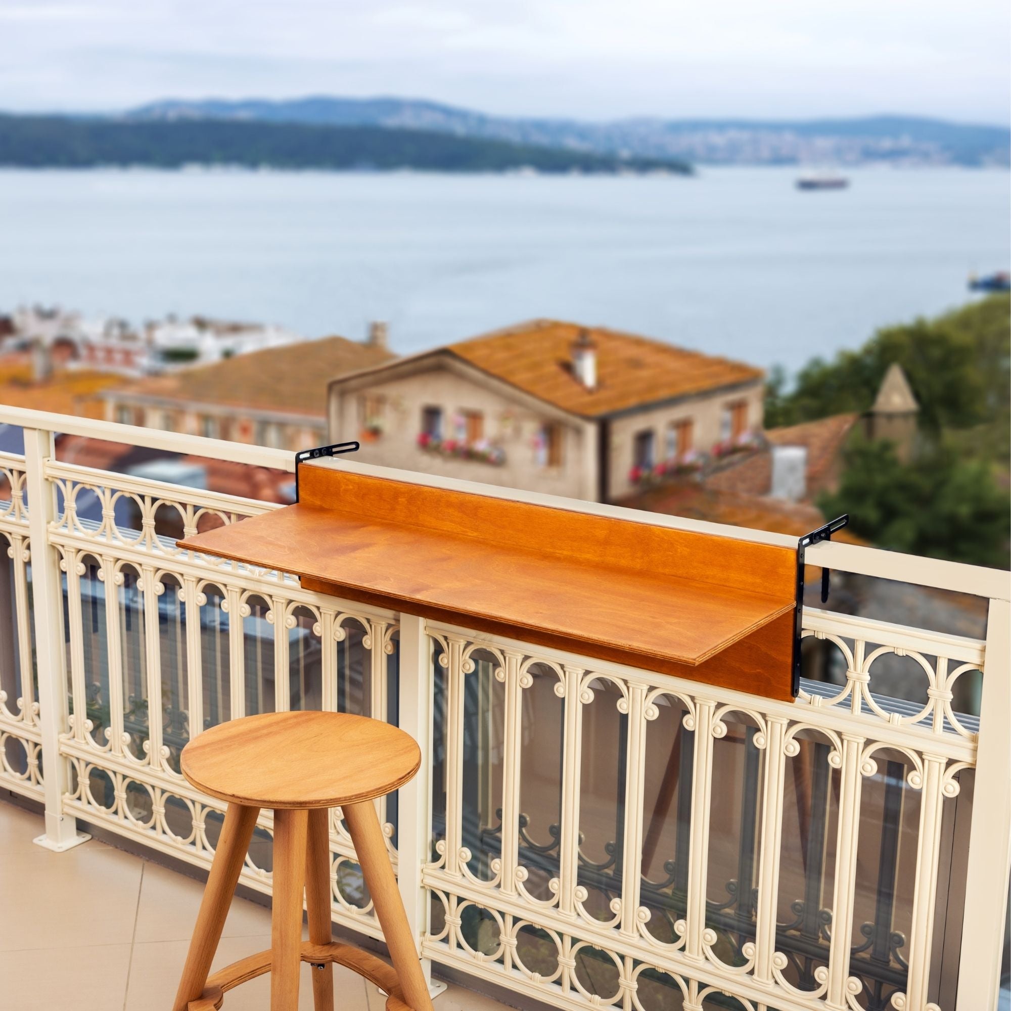 Lara Balkon Masası