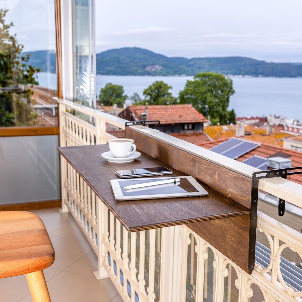 Lara Balkon Masası