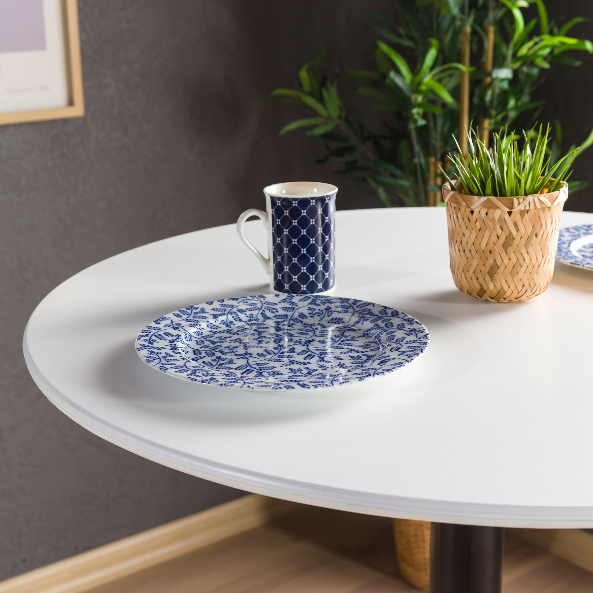 Sina Uzun Bistro Masası