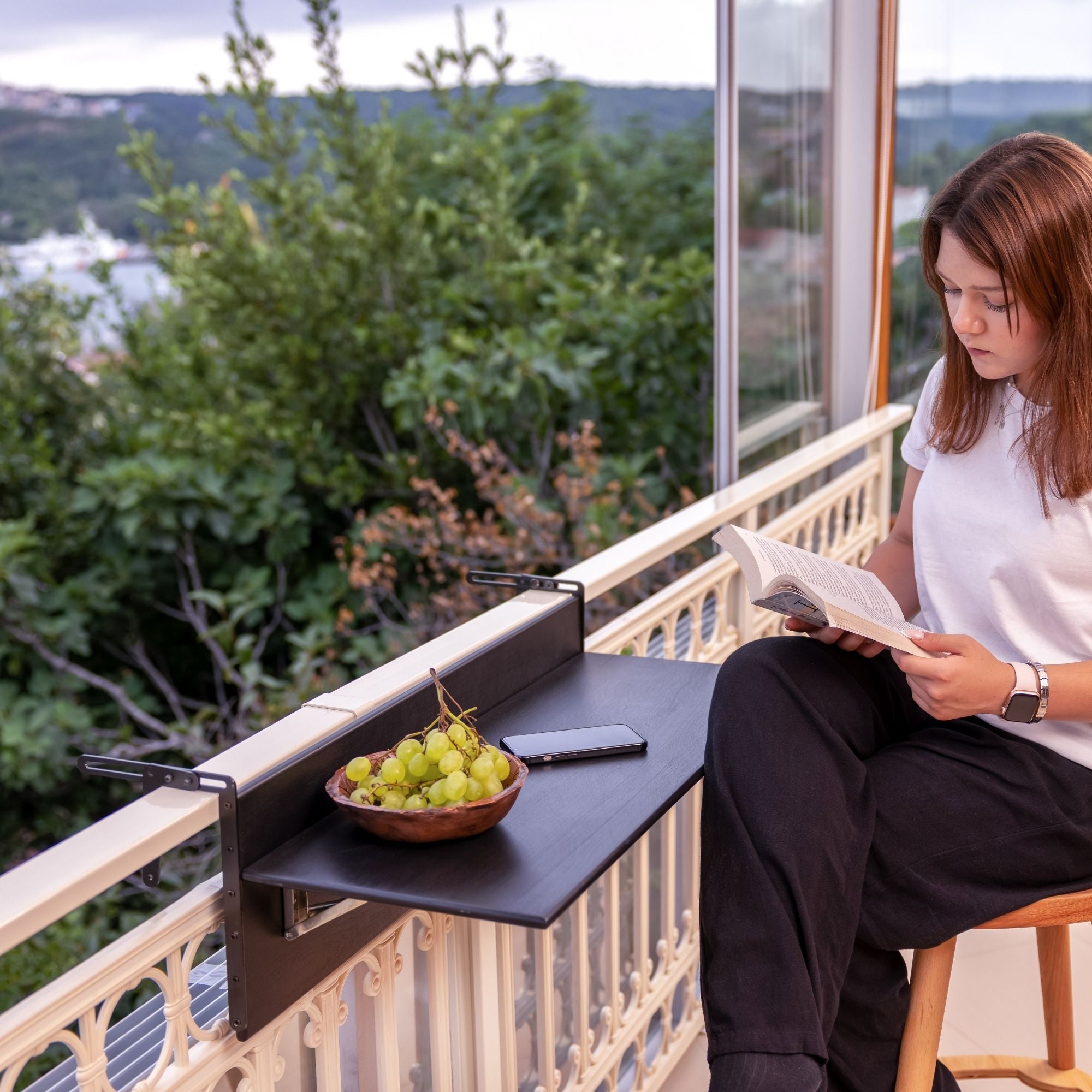 Lara Balkon Masası