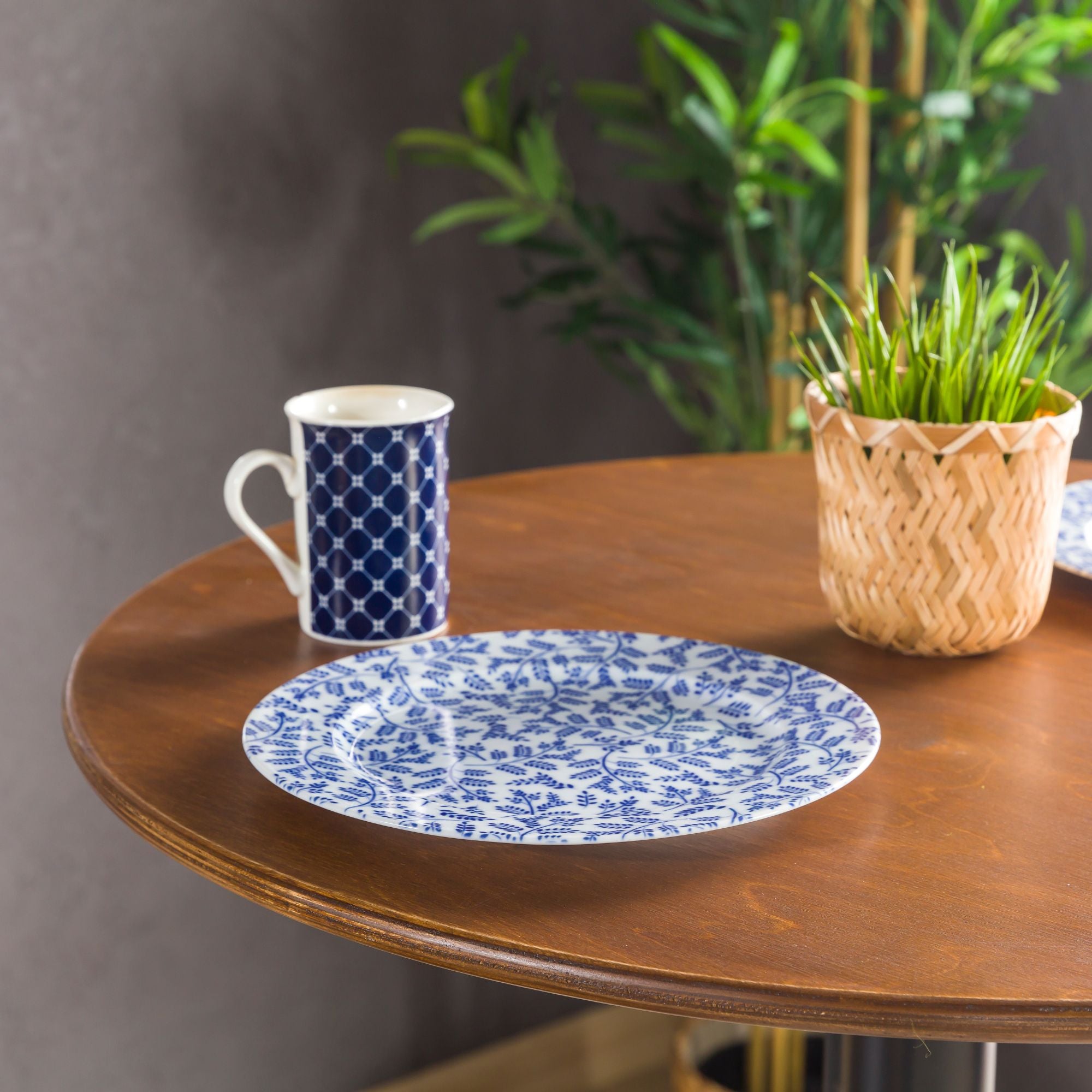 Sina Uzun Bistro Masası